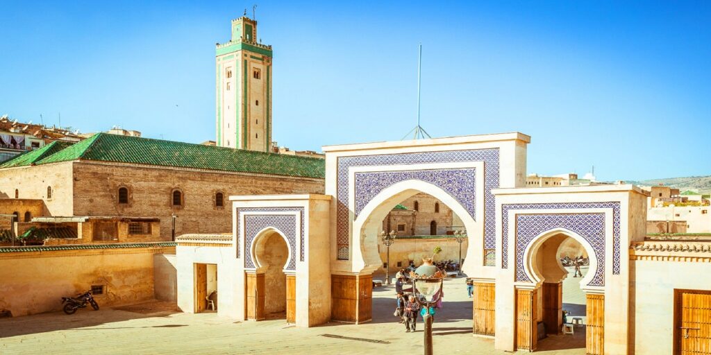 4 Days Marrakech to Fes Desert Tour